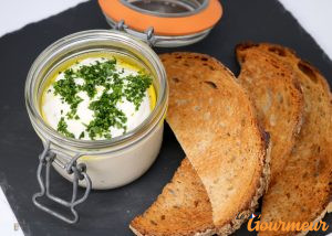 cervelle de canut fromage spécialité de Lyon et des bouchons lyonnais