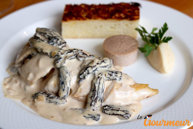 Poulet au vin jaune et aux morilles de Franche-Comté