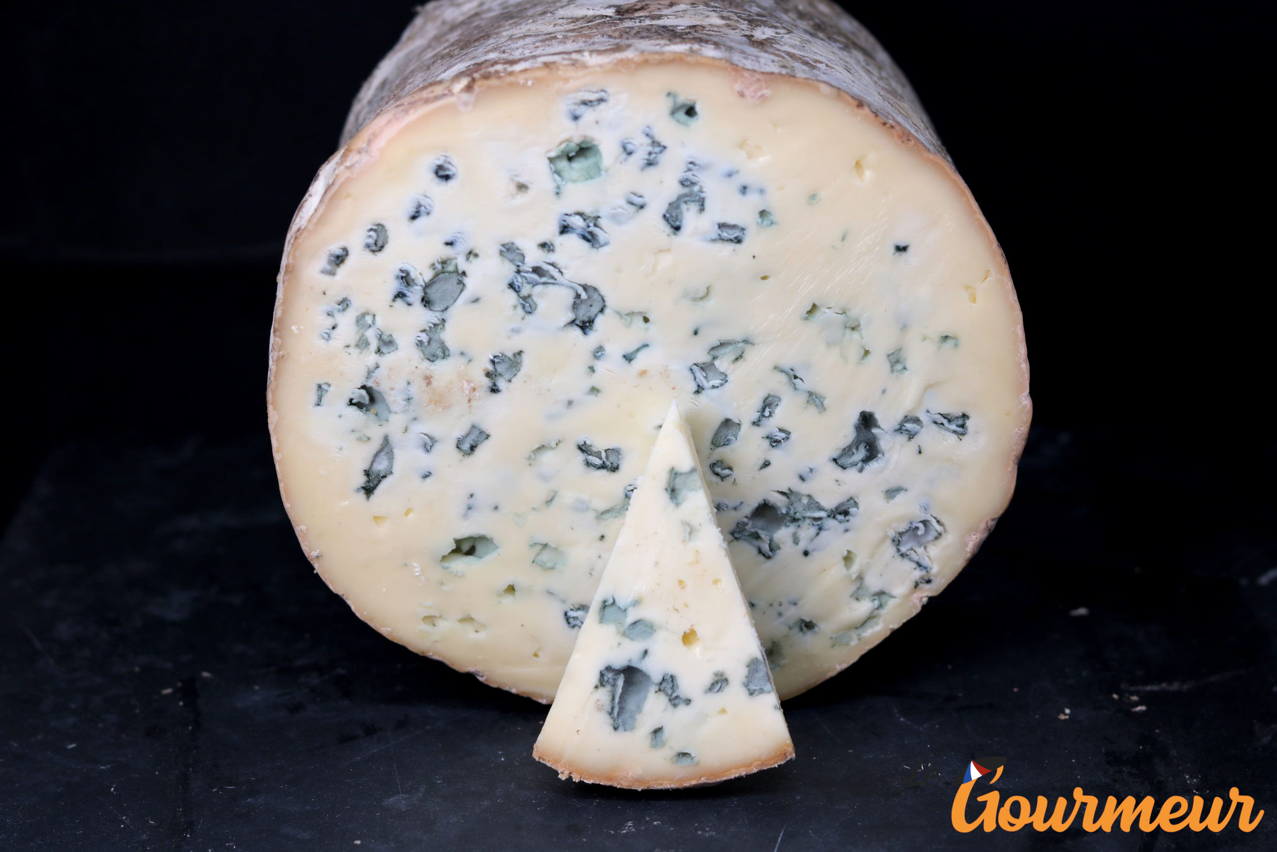 fourme d'ambert AOP fromage d'Auvergne