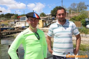photo moi + thomas la cabanes des huitres du soleil