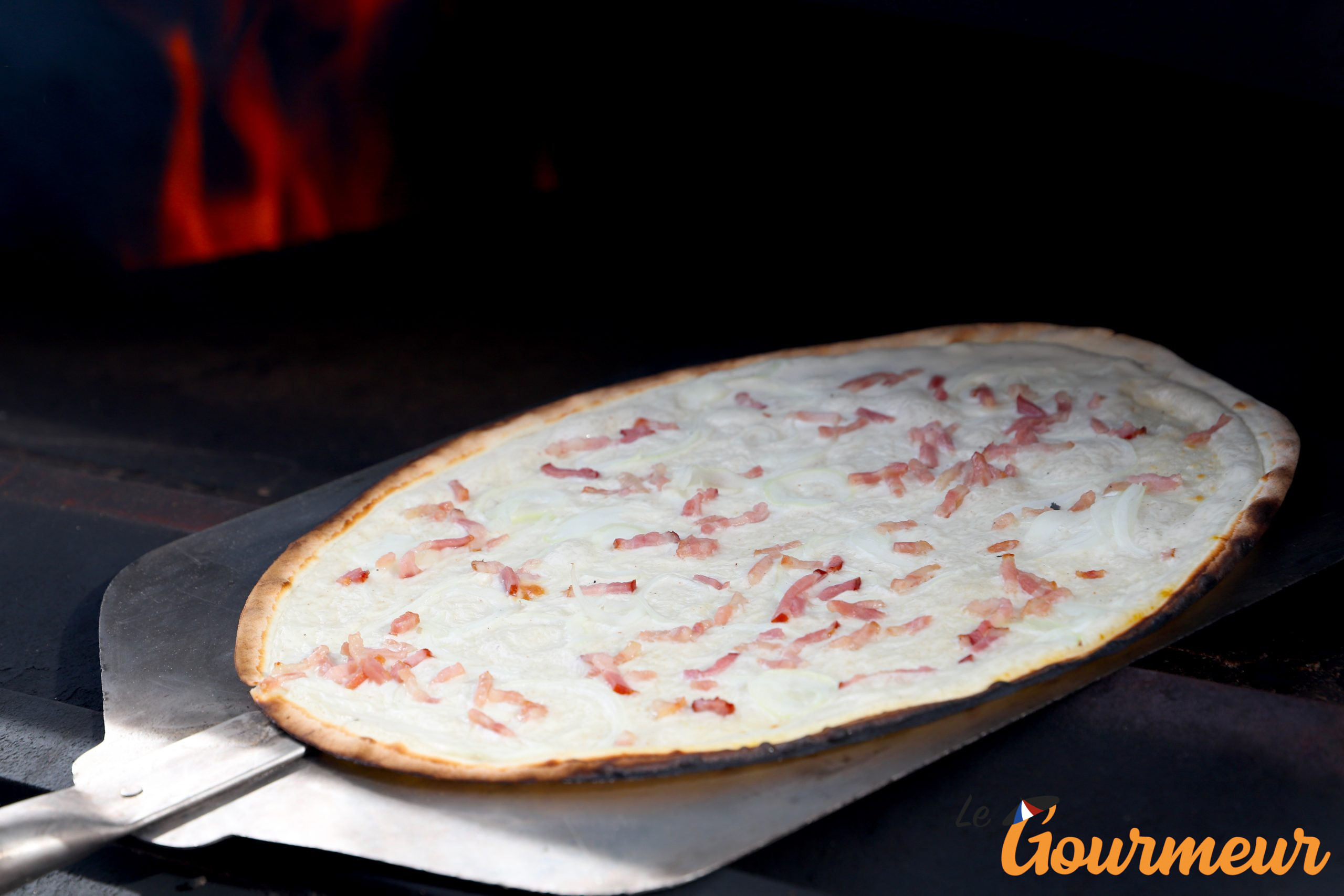 tarte flambée ou flamenkuch d'alsace